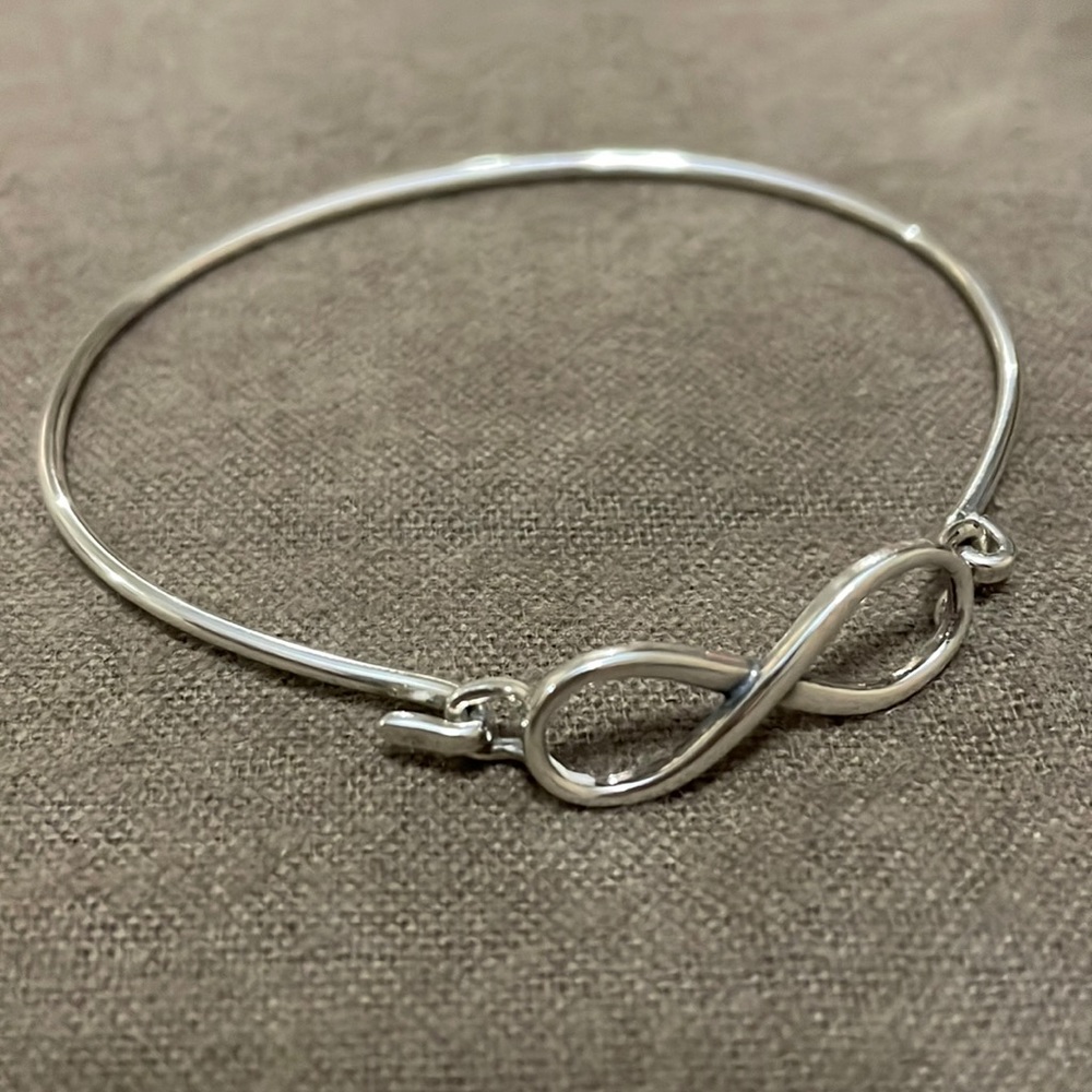James Avery Petite Infinity Hook Bracelet